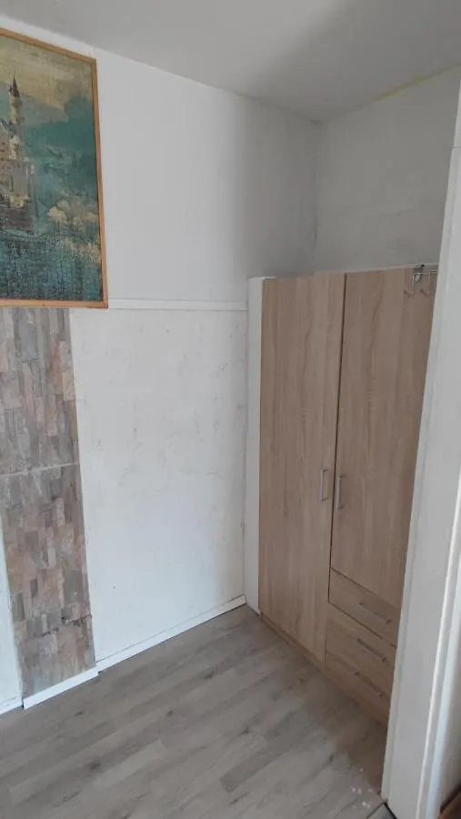 Room B Split Apartment
